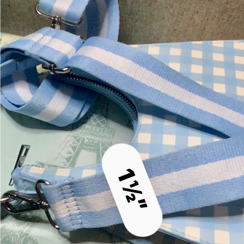 🦋NEW 🦋Mini suitcase style bag, blue and white🦋
#BLUE - Picture 13 of 16